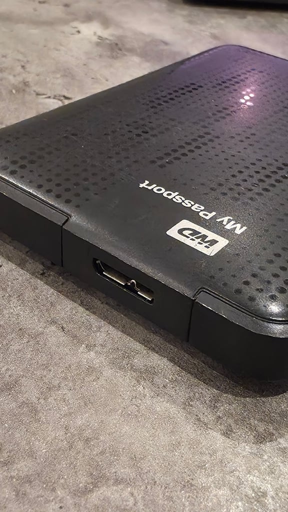 External Hard Drive 500Gb