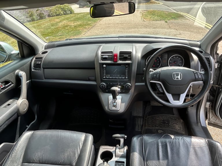 Honda CRV-EX automatic 2.0 petrol,panoramic roof,leather ,cruise control,full history,2 owners,2keys