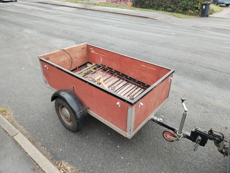 BOX CAMPING TIP RUN TRAILER TOWING TOW 5FT X 3FT