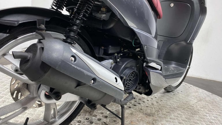 Peugeot Tweet VE 2015 LONG MOT SERVICED ONLY 1K 125CC SCOOTER