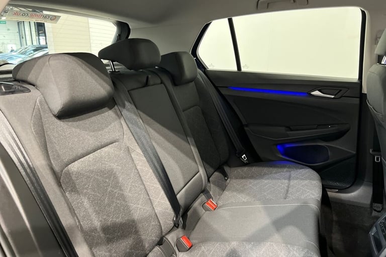 2021 21 VOLKSWAGEN GOLF 1.5 TSI LIFE HATCHBACK 5DR PETROL MANUAL EURO 6 (S/S) (1