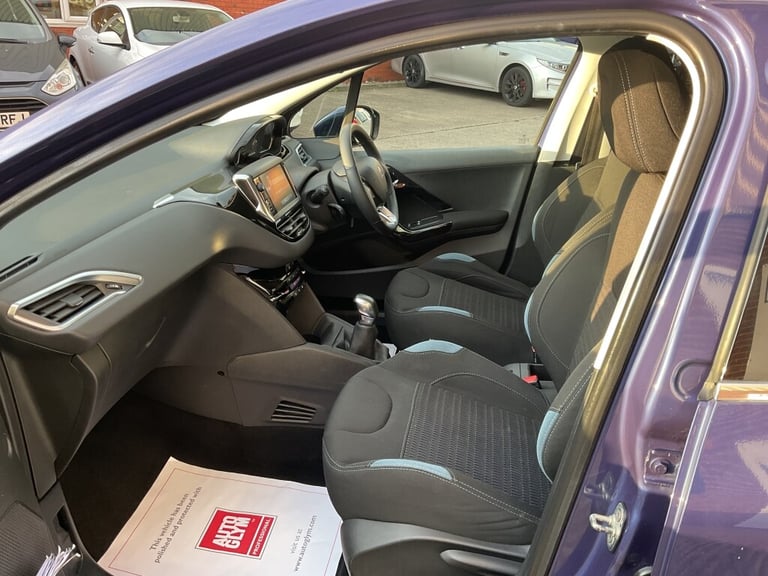 2015 Peugeot 208 1.4 HDi Allure 5dr HATCHBACK DIESEL Manual