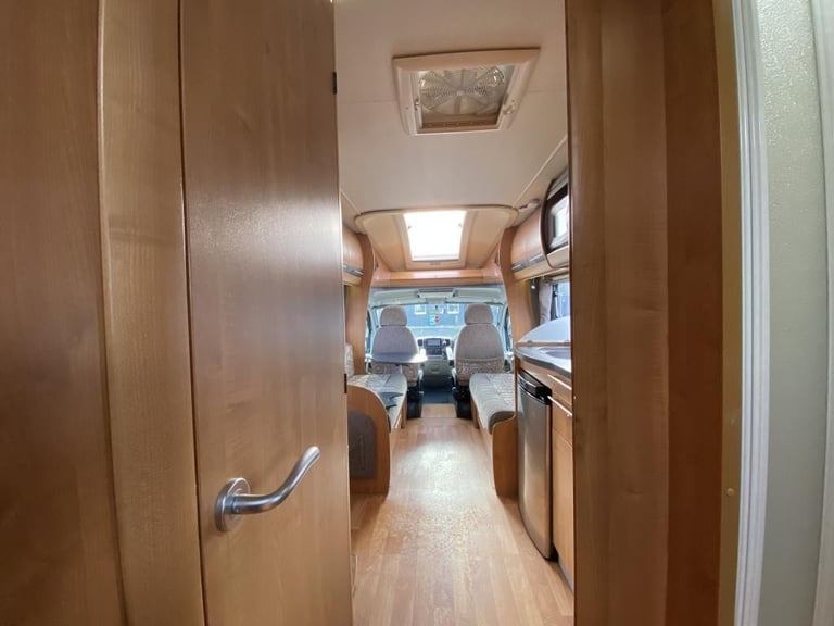 2011 AUTO-TRAIL FRONTIER MOHAWK LUXURY MOTORHOME