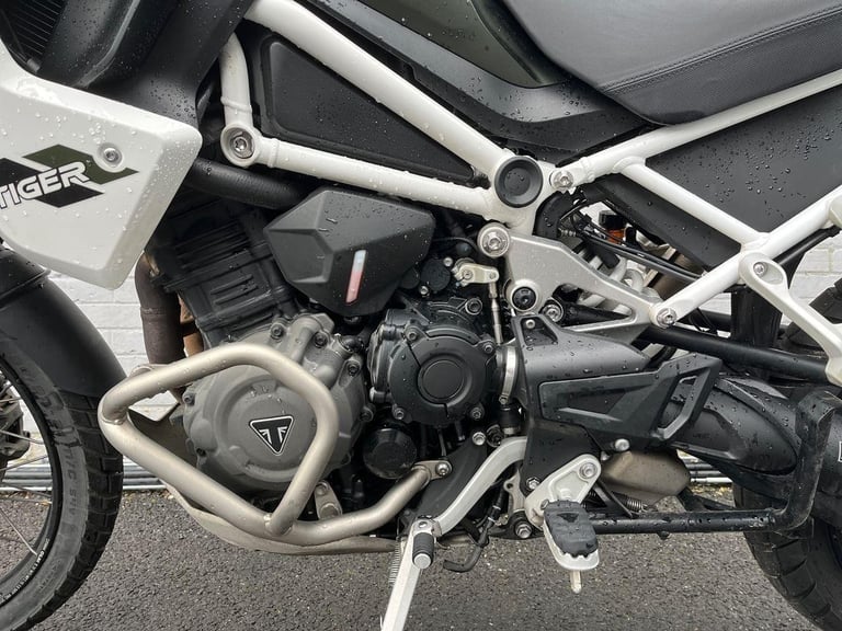 2023 Triumph Tiger 1200 RALLY PRO Petrol green Manual