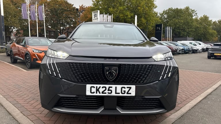 2025 Peugeot 5008 1.2 Hybrid 136 GT 5dr e-DSC6 HATCHBACK PETROL Automatic