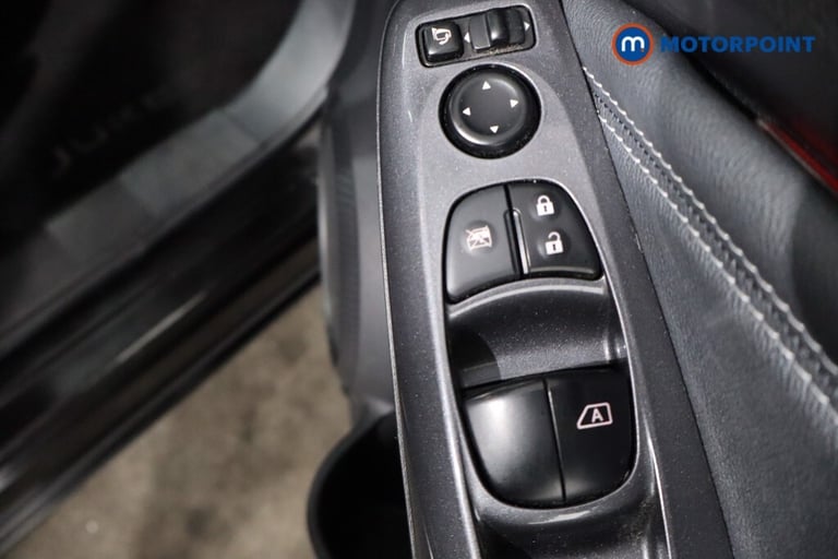 2022 Nissan Juke 1.0 DiG-T 114 Tekna 5dr DCT SUV Petrol Automatic