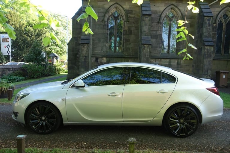 2015 Vauxhall Insignia 2.0 CDTi ecoFLEX Elite Nav Hatchback 5dr Diesel Manual Euro 6 (s/s) (170 p...