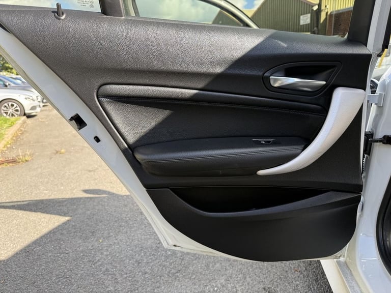 2018 BMW 1 Series 118i [1.5] M Sport Shadow Ed 5dr Step Auto HATCHBACK PETROL Automatic