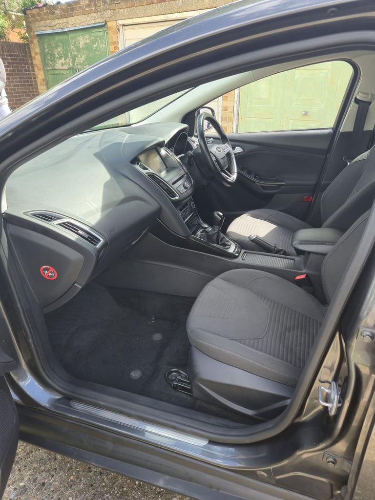 Ford Focus Titanium 2016