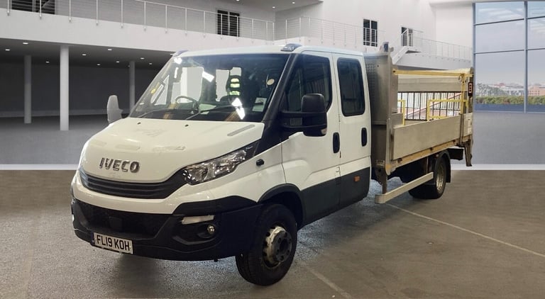 2019 Iveco Daily 70C18 3.0 D 180 BHP X-XLWB 7 SEATER CREWCAB DROPSIDE WITH TAIL LIFT NA Diesel Ma...