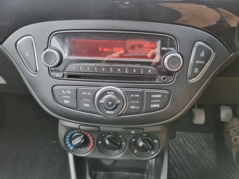 2017 Vauxhall Corsa 1.4i ecoFLEX Sting Hatchback 3dr Petrol Manual Euro 6 (75 ps) Hatchback Petro...