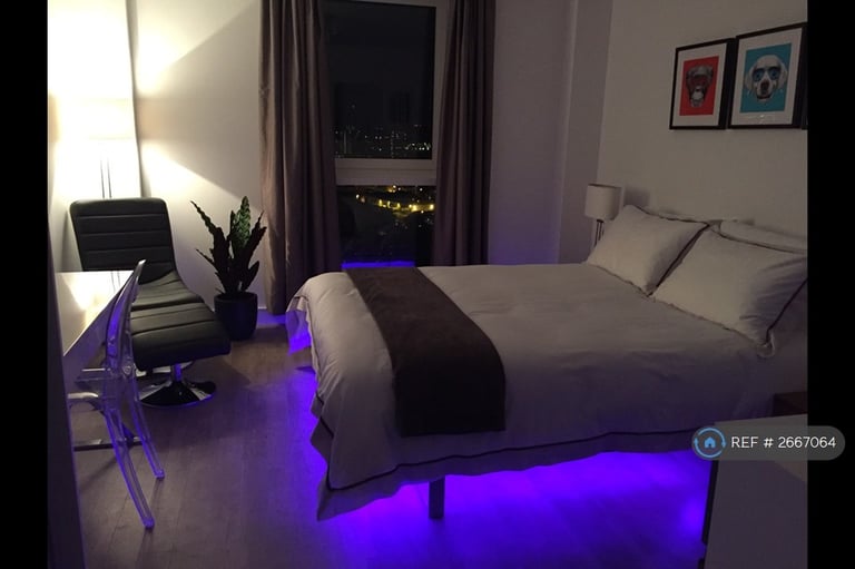 1 bedroom in Oslo Tower, London, SE8 (#2667064)