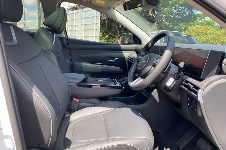 2025 Hyundai TUCSON 1.6 T-GDi 13.8kWh Ultimate Auto Euro 6 (s/s) 5dr ESTATE Petrol/Electric Hybri...