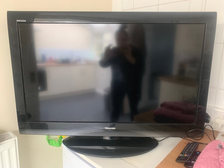 Toshiba lcd tv