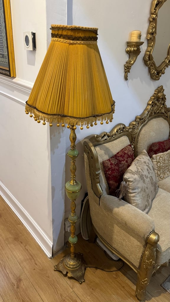 image for floor lamp 
