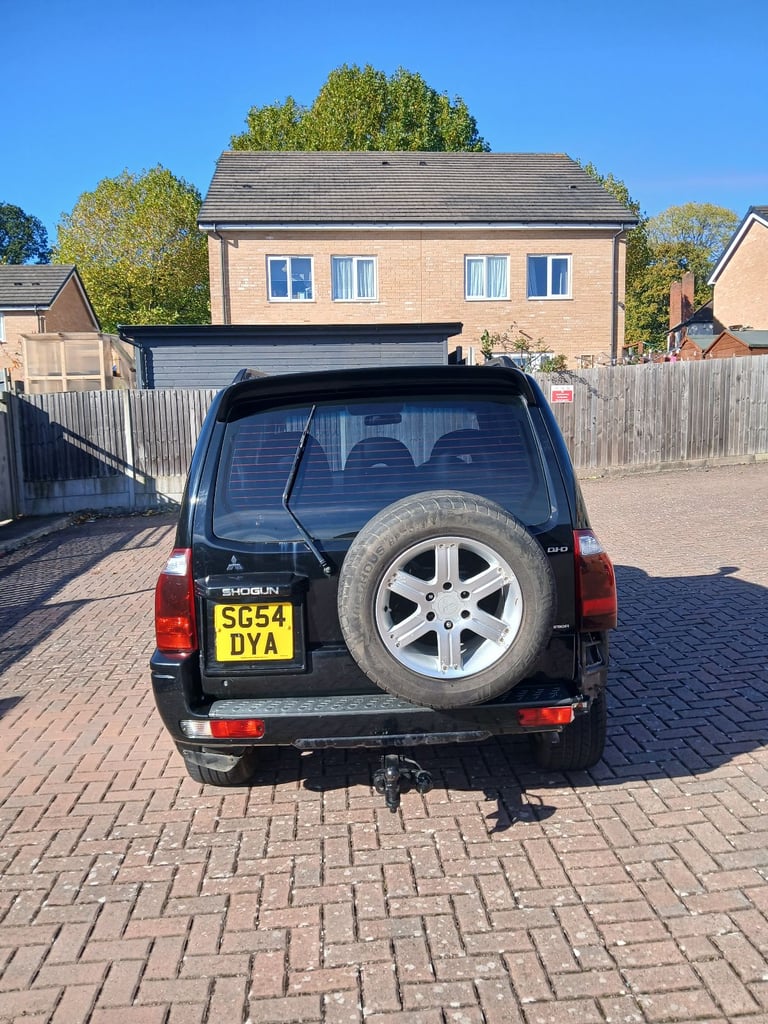 Mitsubishi, SHOGUN, Warrior Swb, 2004 3200 (cc), Turbo Diesel 