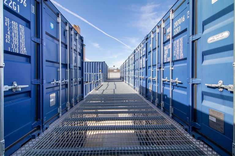 Premium 20ft (155sqft) Custom Storage Sea Containers – Store That in London Docklands