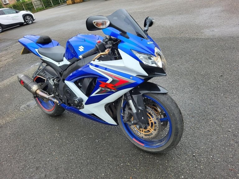 image for 2009 09 SUZUKI GSXR 750 K8 GSXR750 BLUE  WHITE SPORTS SUPERSPORT HPI CLEAR