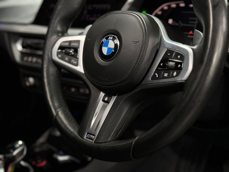 2020 70 BMW 1 SERIES 2.0 M135I HATCHBACK 5DR PETROL AUTO XDRIVE EURO 6 (S/S) (30