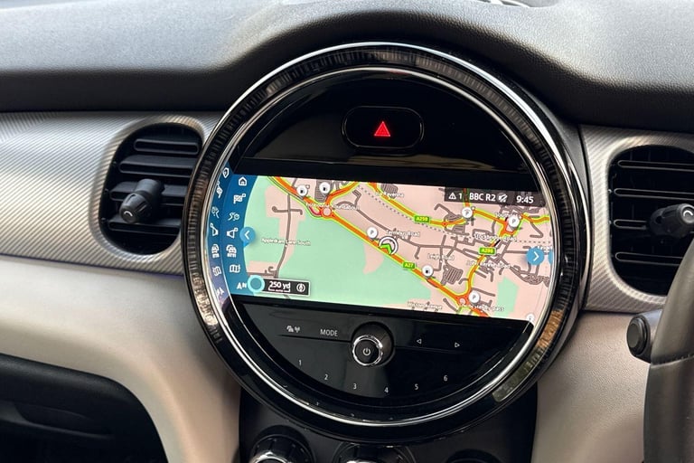 2022 MINI Hatch 1.5 Cooper Exclusive Hatchback 3dr Petrol Steptronic Euro 6 (s/s) (136 ps) HATCHB...