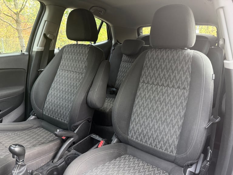 2015 Vauxhall Mokka 1.4T Exclusiv 5dr HATCHBACK Petrol Manual