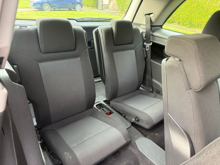 VAUXHALL ZAFIRA 1.6 Exclusive MPV 5 Drs 7-Seater with 12 Months MOT Full-Ser Hist& Low 91K Miles