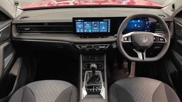 2024 MG HS 1.5 T-gdi SE Petrol