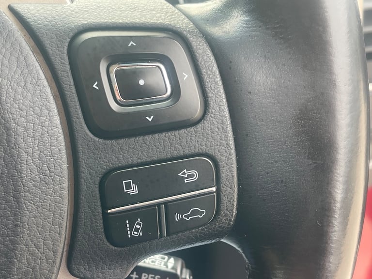 2017 Lexus NX 2.5 300h Premier SUV 5dr Petrol Hybrid E-CVT 4WD Euro 6 (s/s)