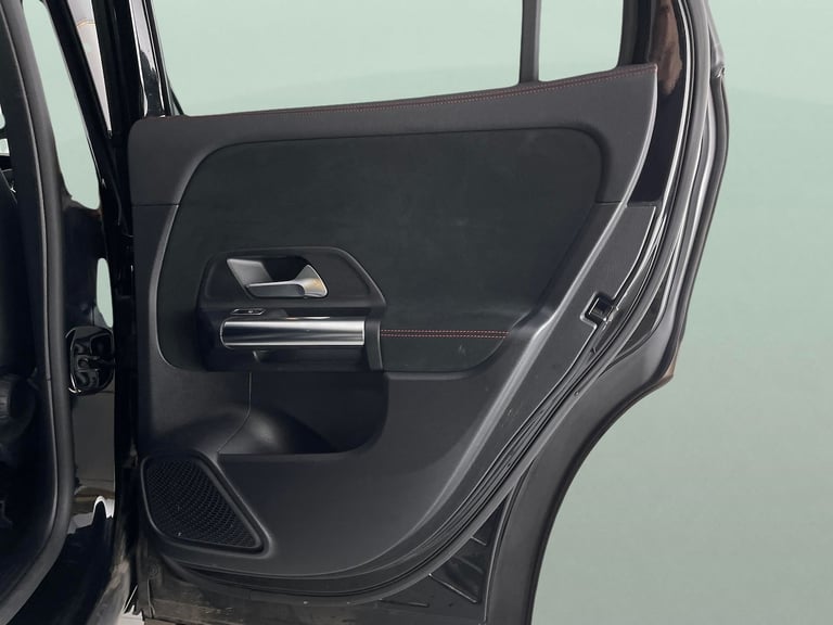 2022 Mercedes-Benz EQA EQA 250 66.5kWh AMG Line SUV 5dr Electric Auto (190 ps) - HEATED SEATS - W...