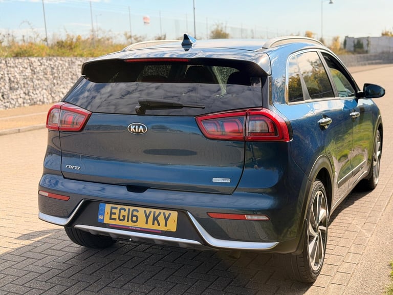 2016 Kia Niro 1.6h GDi 3 DCT Euro 6 (s/s) 5dr ESTATE Petrol/Electric Hybrid Automatic