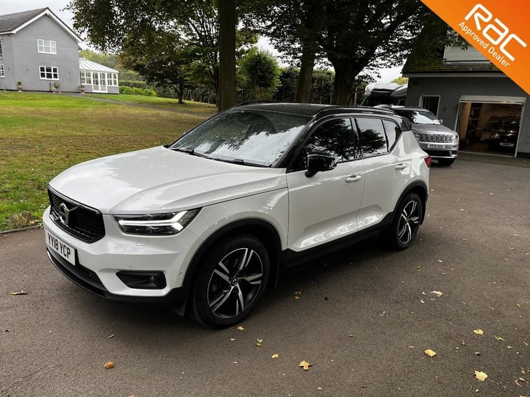Volvo 2.0 D4 AWD First Edition In White with FSH, Excellent Specification added.