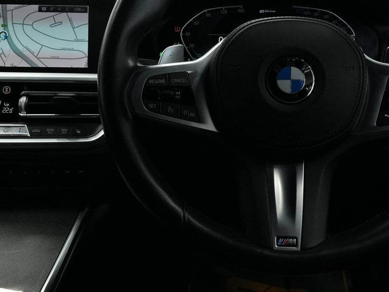 2021 BMW 3 Series 2.0 330e 12kWh M Sport Pro Edition Auto Euro 6 (s/s) 4dr SALOON Petrol/Electric...