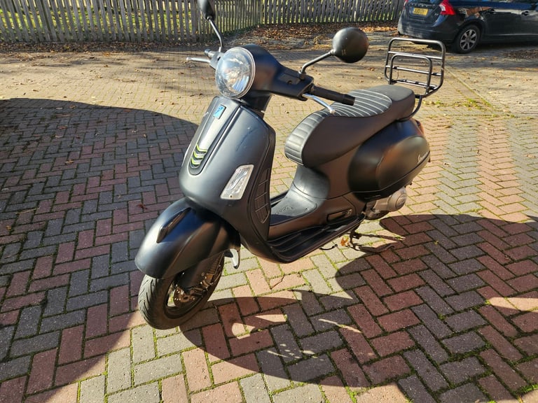 Piaggio vespa 300 gts