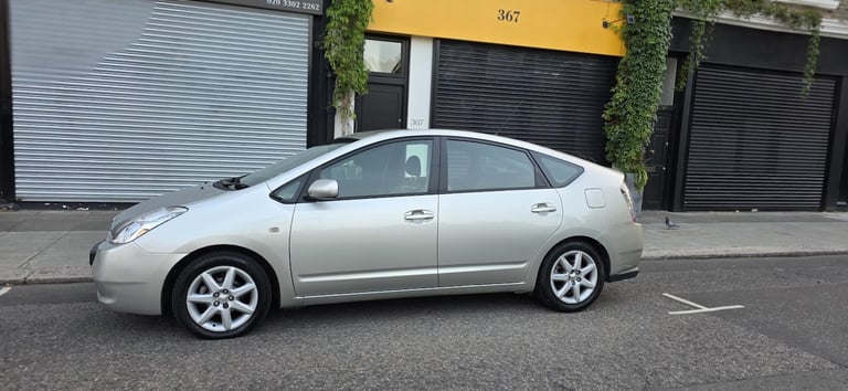 2005 Toyota Prius 1.5 T Spirit CVT 5dr HATCHBACK Petrol/Electric Hybrid Automatic