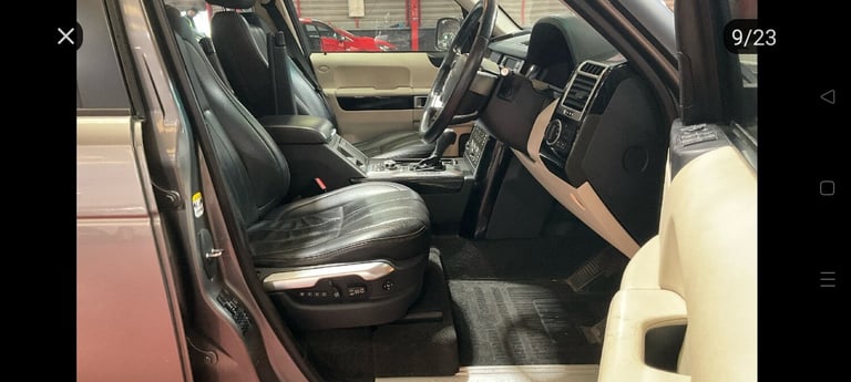 2010 Land Rover Range Rover 3.6 TDV8 Vogue SE 4dr Auto PRIVATE PLATE SERVICE HISTORY  ESTATE Dies...