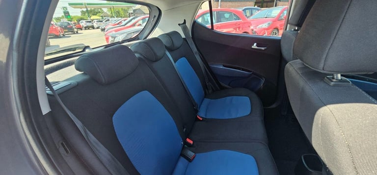 2014 Hyundai i10 1.2 Premium Hatchback 5dr Petrol Manual Euro 5 (87 ps) HATCHBACK Petrol Manual