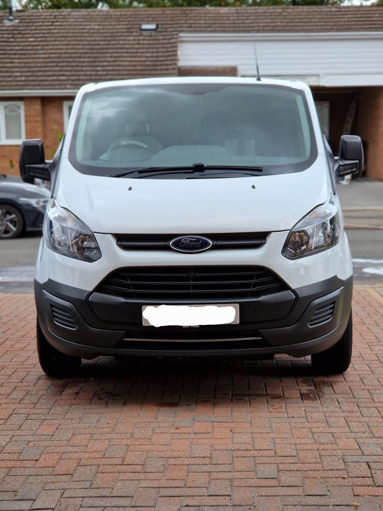 image for Ford, TRANSIT CUSTOM, Panel Van, 2017, Manual, 1996 (cc)