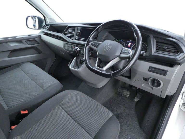 2021 Volkswagen Transporter T32 P/V BASE 110 BHP PANEL VAN ELECTRIC Automatic