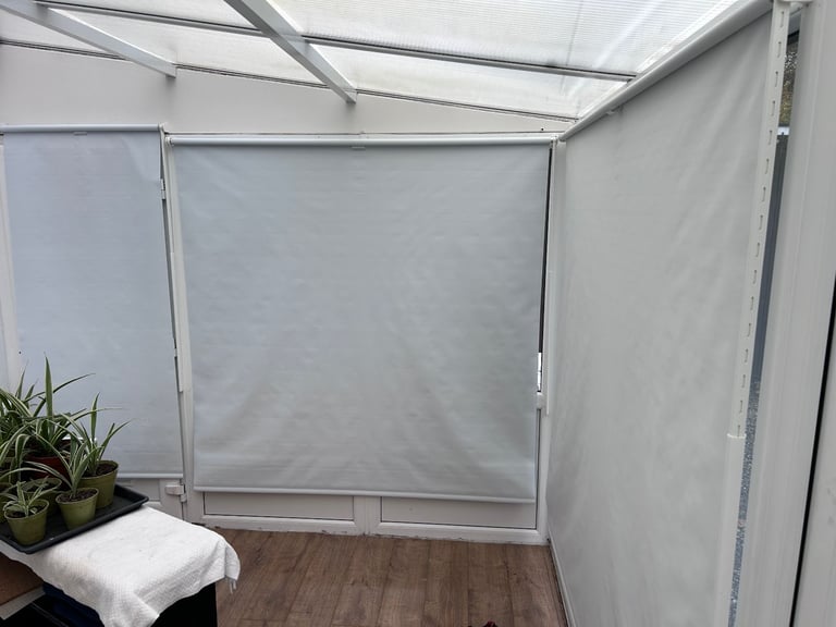 image for Set of 6 Ikea FRIDANS blinds (white, all 195cm drop)