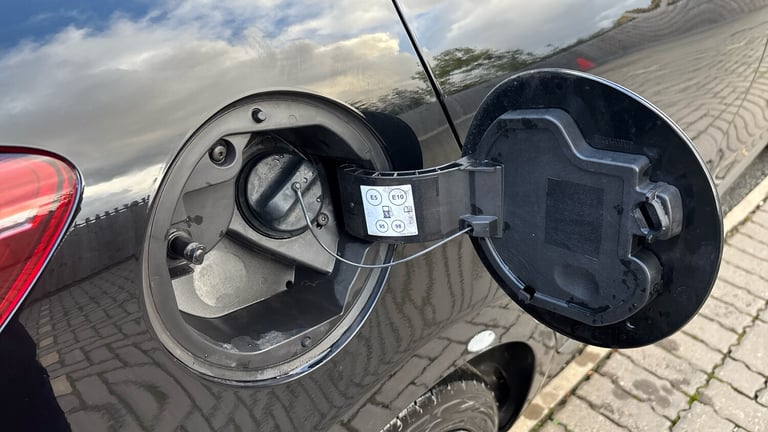 2022 Renault Clio 1.0 TCe 90 RS Line 5dr Petrol Hatchback Hatchback Petrol Manual