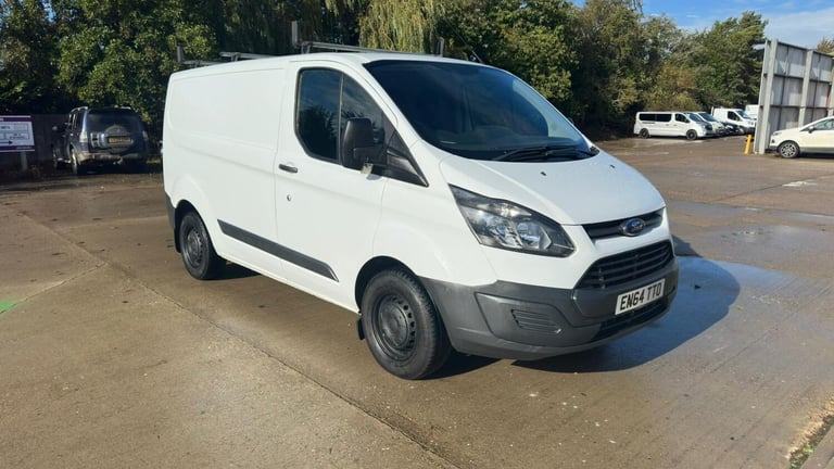 image for 2015 Ford Transit Custom 2.2 TDCi 270 ECOnetic Panel Van 5dr Diesel Manual L1 H1 (162 g/km, 98 bh...