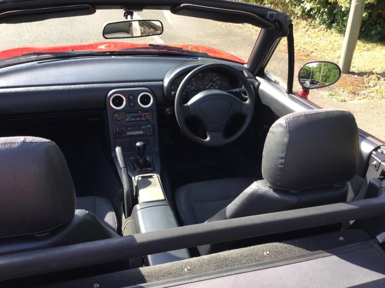 1998 Mazda MX-5 1.8 S 2dr CONVERTIBLE Petrol Manual