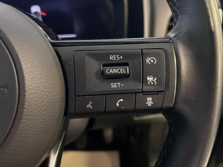 2022 Nissan Qashqai 1.3 DIG-T MHEV N-Connecta SUV 5dr Petrol Hybrid Manual Manual SUV Hybrid Manual