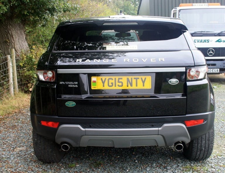 2015 Land Rover Range Rover Evoque 2.2 SD4 Pure 5dr [Tech Pack] ESTATE Diesel Manual