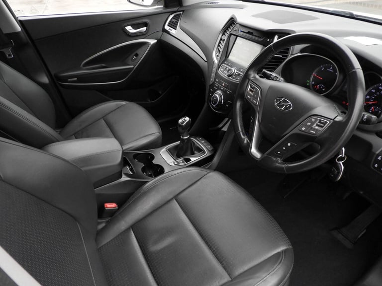 2014 Hyundai Santa Fe 2.2 CRDi Premium SUV 5dr Diesel Manual 4WD Euro 5 (7 seat) (194 bhp) ESTATE...