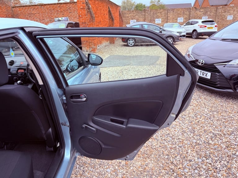 MAZDA MAZDA2 1.5 TS2 2013