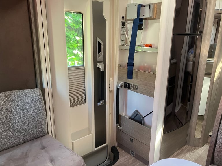 Dethleffs Magic Edition T3dbm (2019) motorhome plated down to 3500kg any driving licence