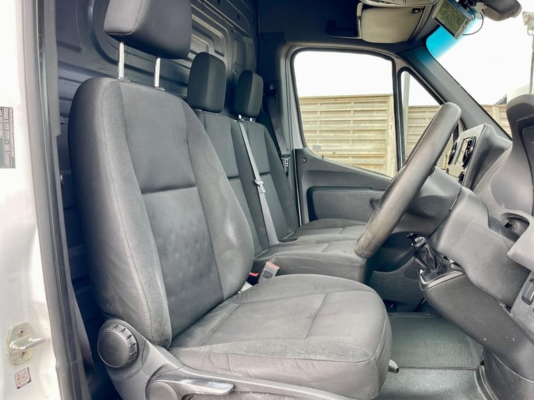 Mercedes-Benz Sprinter 314 CDI 140 L3H2 LWB HIGH ROOF RWD