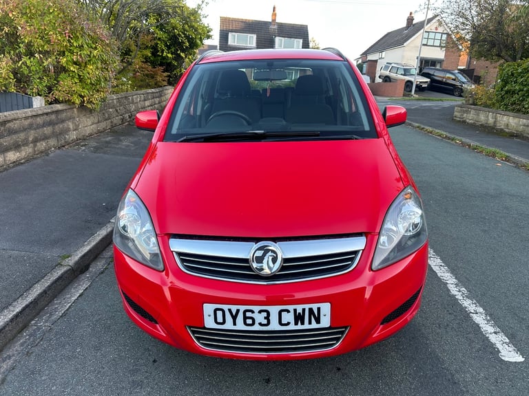 Vauxhall zafira 7 seater car 2014 63 1.6 petrol 12 months mot very clean example - Image 2