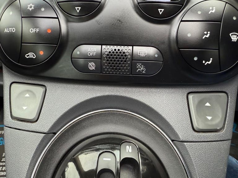 2015 Fiat 500 0.9 TwinAir Lounge 2dr Dualogic CONVERTIBLE PETROL Automatic